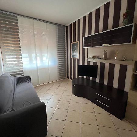 شقة Casa Via Gramsci مونتيلوبو فيورنتينو المظهر الخارجي الصورة